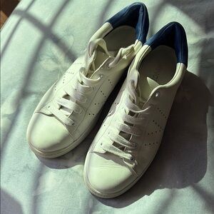 Vince Cream and Navy Men's Sneakers